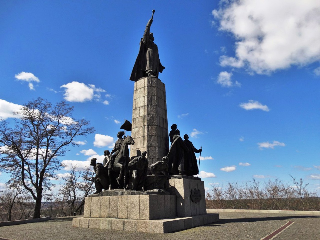 Памятник Богдана Хмельницкого Чигирин